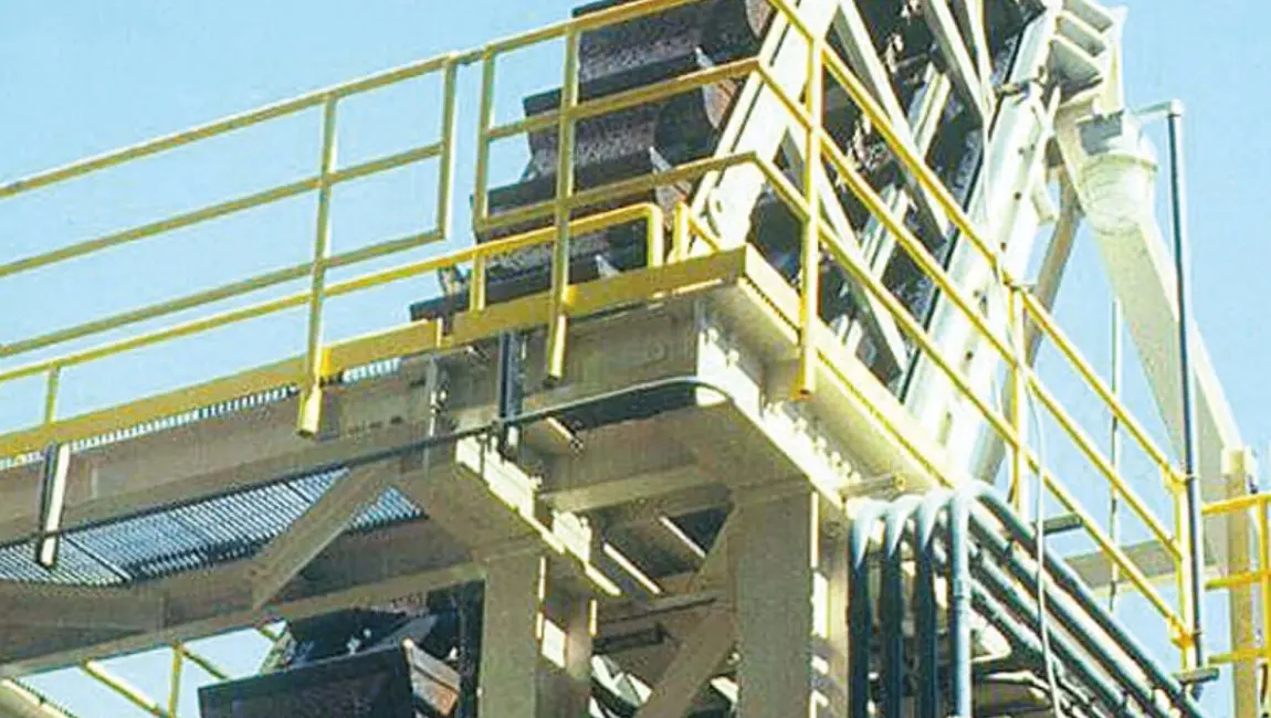 Kumera Drives for Mining & Minerals Processing. Kumera designs and manufactures a full range of gear units for critical mining applications, such as conveying, mixing, agitating and drying.