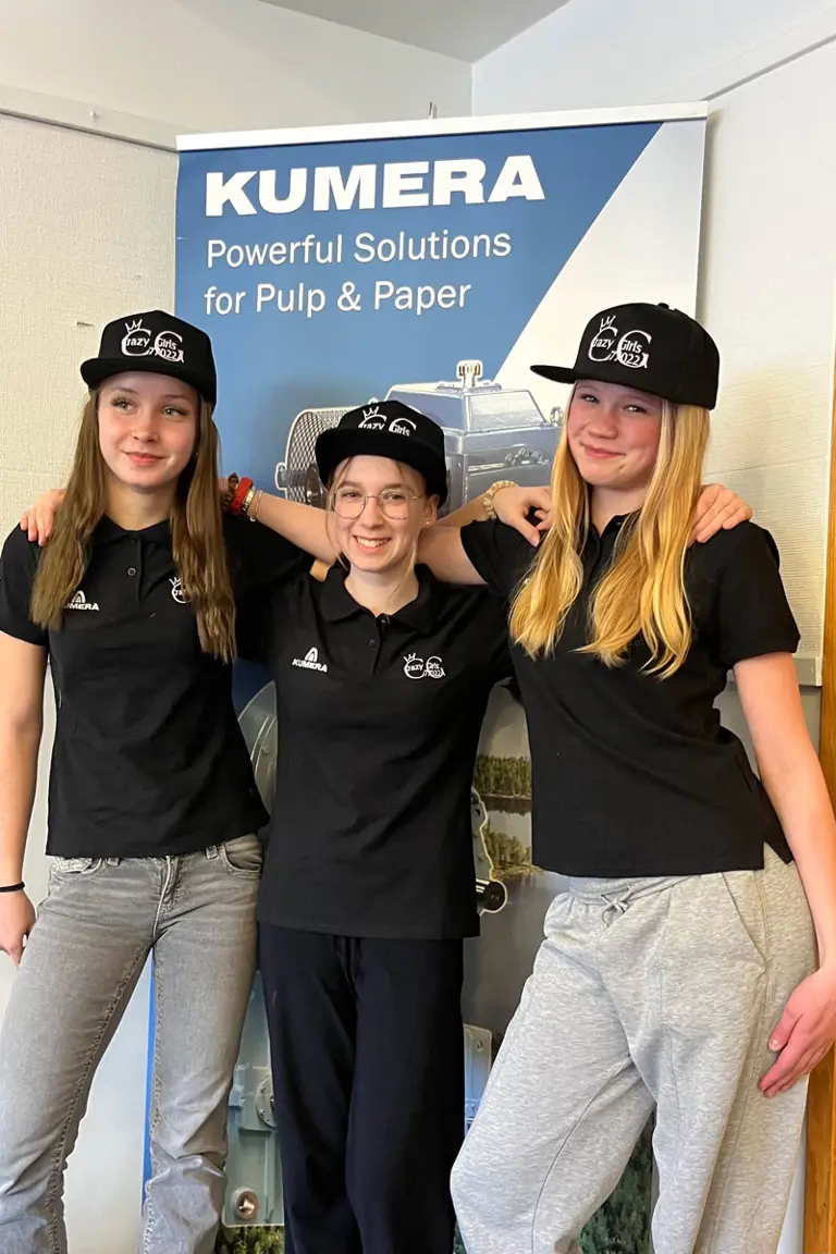 Kumera Crazy Girls Head to the VEX Robotics World Championship